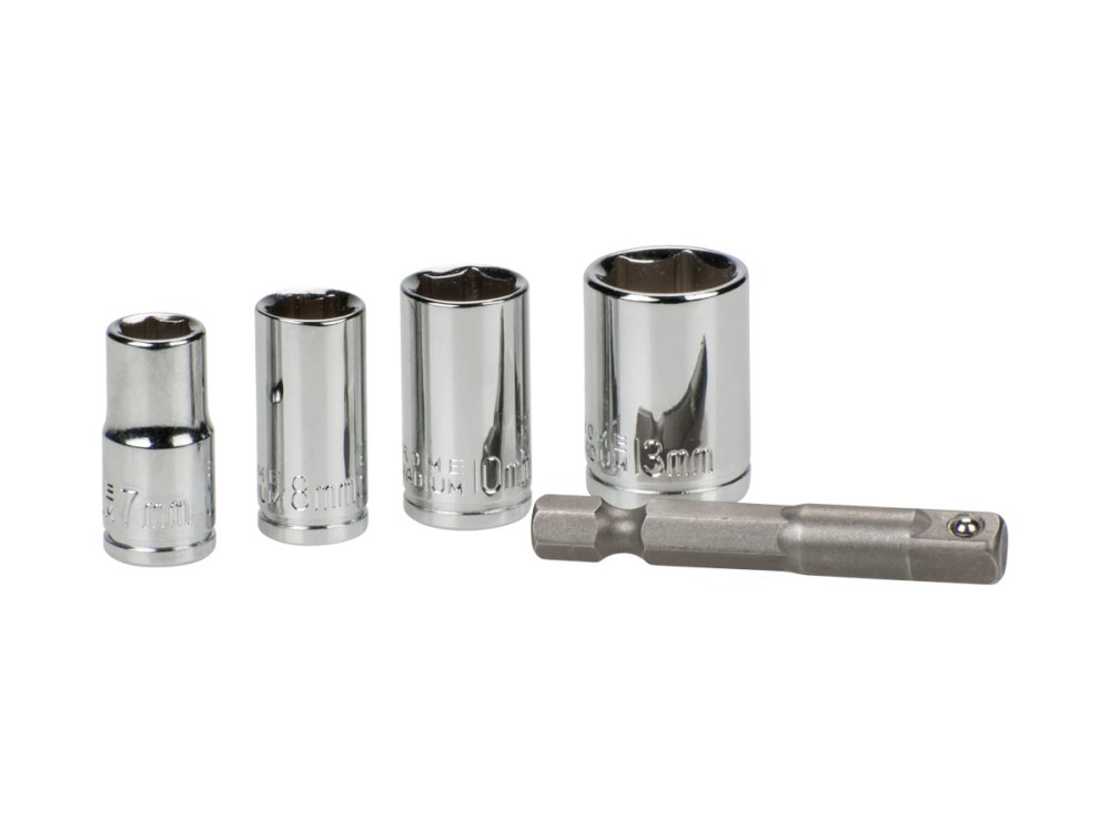 105110  в фирменном магазине KWB